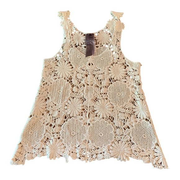 Moon Collection Cream Crochet Tank Top - Picture 1 of 5
